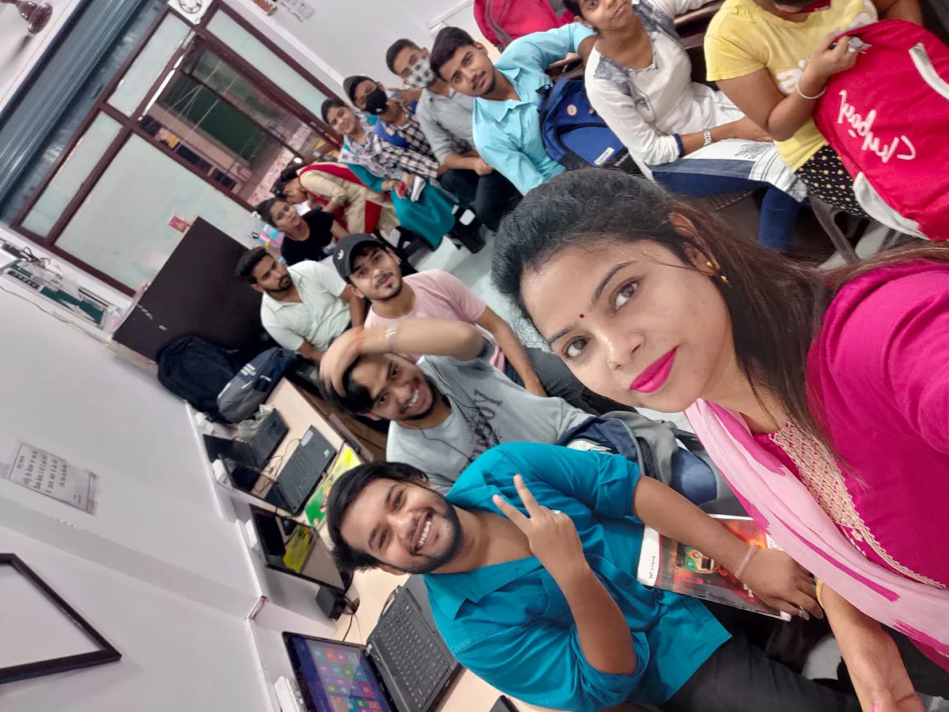 Computer Lab at IT Meerut